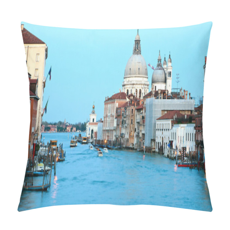 Personality  Panorama Of Grand Canal Venice Pillow Covers