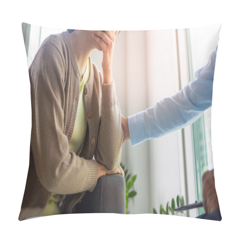 Personality  Female Patients With Mental Illnesses And Physical Illnesses Are Discussing With A Doctor Or Psychiatrist. Therapy For Mental Symptoms And Depression. Encouragement And Care Pillow Covers