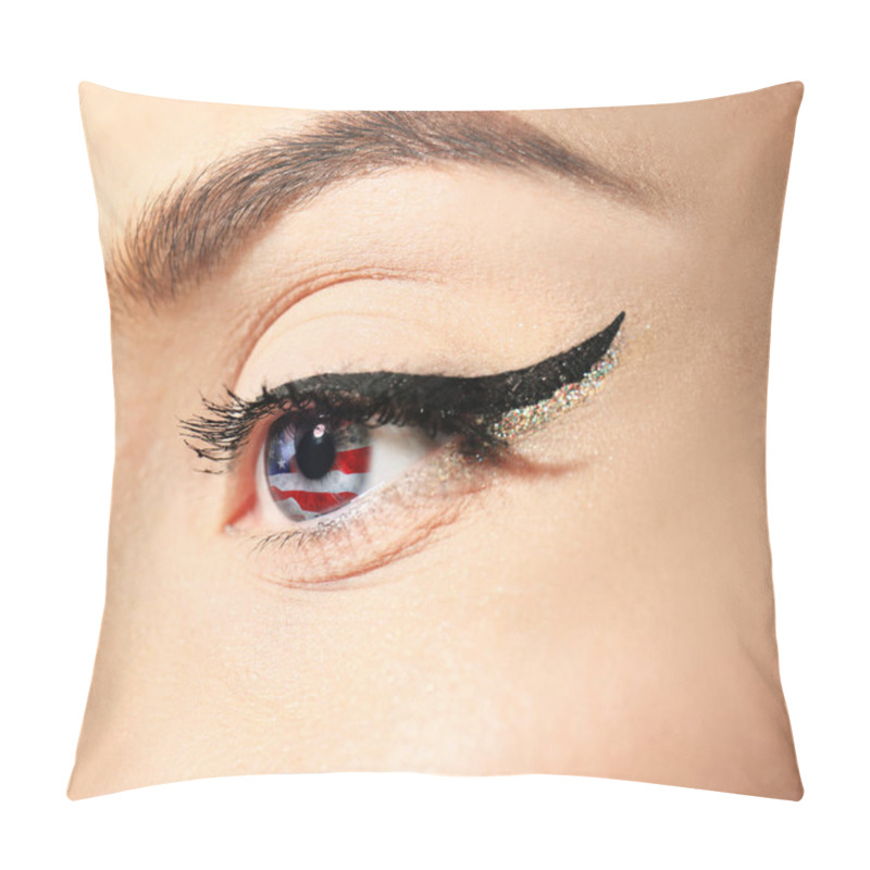 Personality  Reflection Of American Flag In Eye Pillow Covers