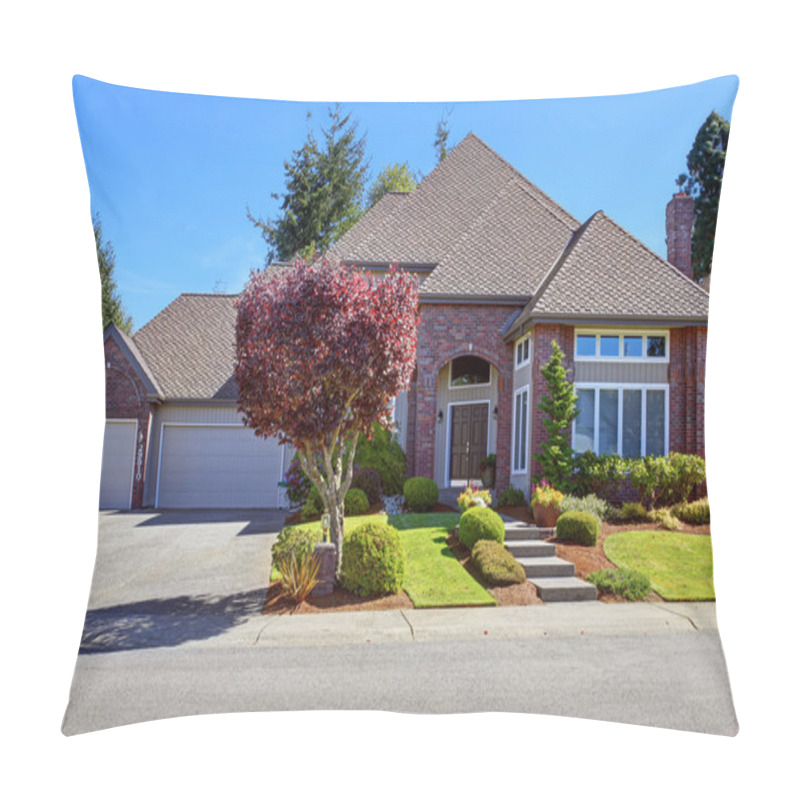 Personality  Luxury House With Brick Wall Trim And Beautiful Curb Appeal Pillow Covers