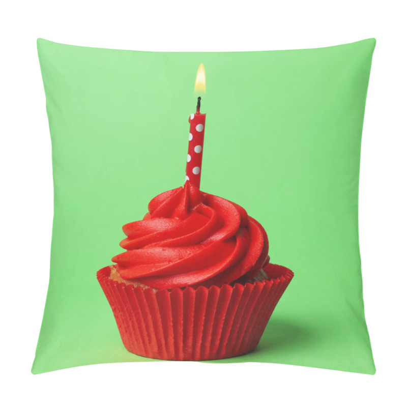 Personality  Delicious Birthday Cupcake With Red Cream And Burning Candle On Green Background Pillow Covers