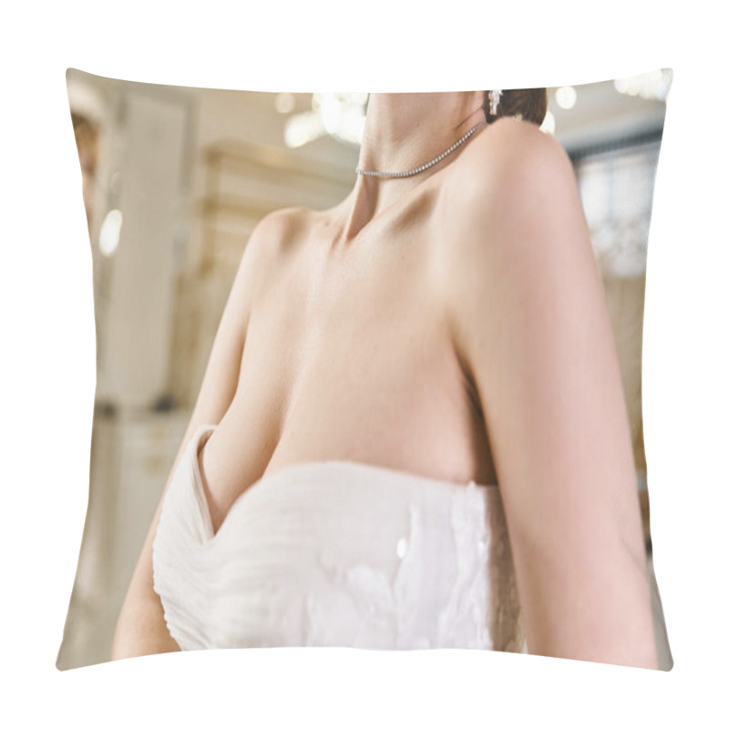 Personality  A Young Brunette Bride In A White Dress Strikes A Pose In A Wedding Salon, Radiating Elegance And Beauty. Pillow Covers