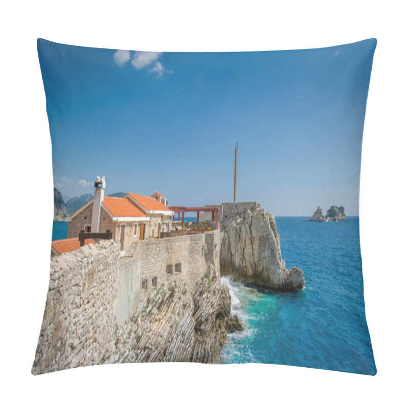 Personality  Petrovac Medieval Fortress Pillow Covers