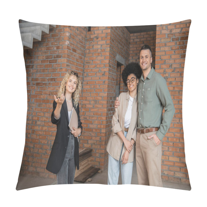 Personality  Smiling Real Estate Broker Pointing With Hand And Showing New Dwelling To Multicultural Couple Pillow Covers