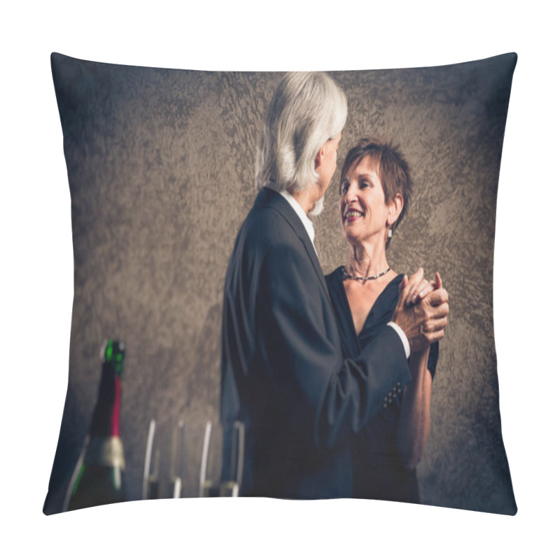 Personality  Senior Married Couple Dancing Pillow Covers