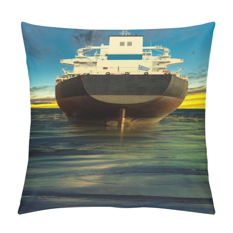 Personality  Ship At Sea Pillow Covers