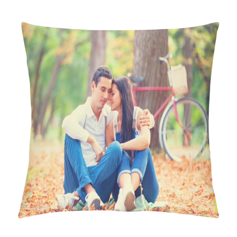 Personality  Teen Couple With Retro Bike Kissing In The Park In Autumn Time Pillow Covers