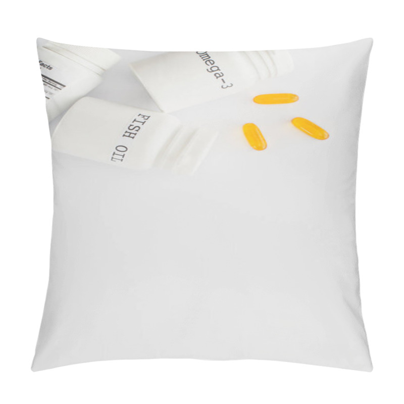 Personality  Top View Of Containers With Fish Oil And Omega-3 Lettering Near Yellow Capsules On White Background Pillow Covers