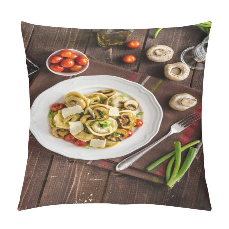 Personality  Tortellini Stuffed With A Mixture Of Vegetable Spring Pillow Covers