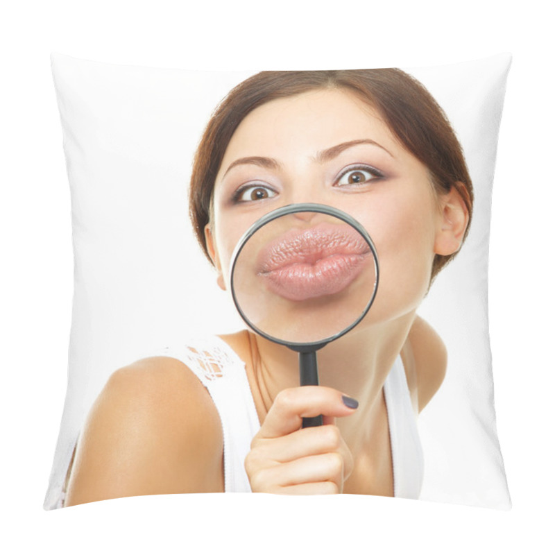 Personality  Woman Give Kiss Through A Magnifying Glass Pillow Covers