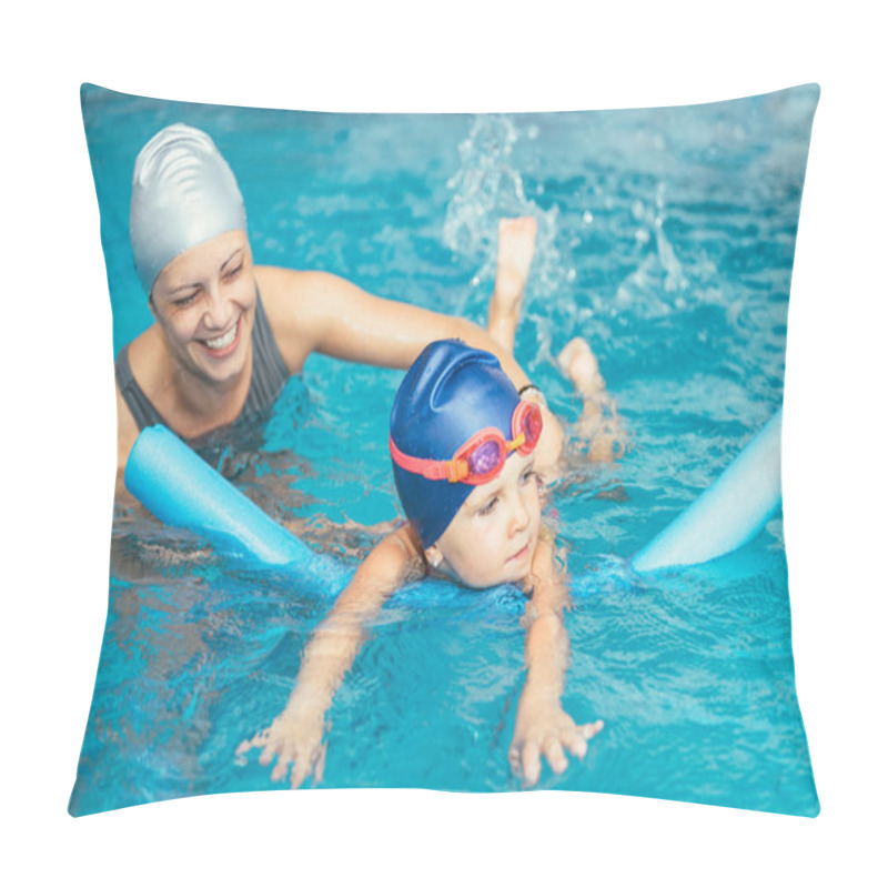 Personality  Little Girl Learning To Swim With Instructor Pillow Covers