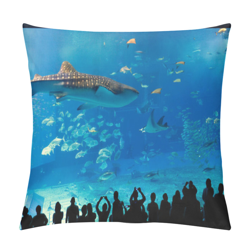 Personality  Silhouettes Of People Watching At Beautiful Fish In Aquarium           Pillow Covers