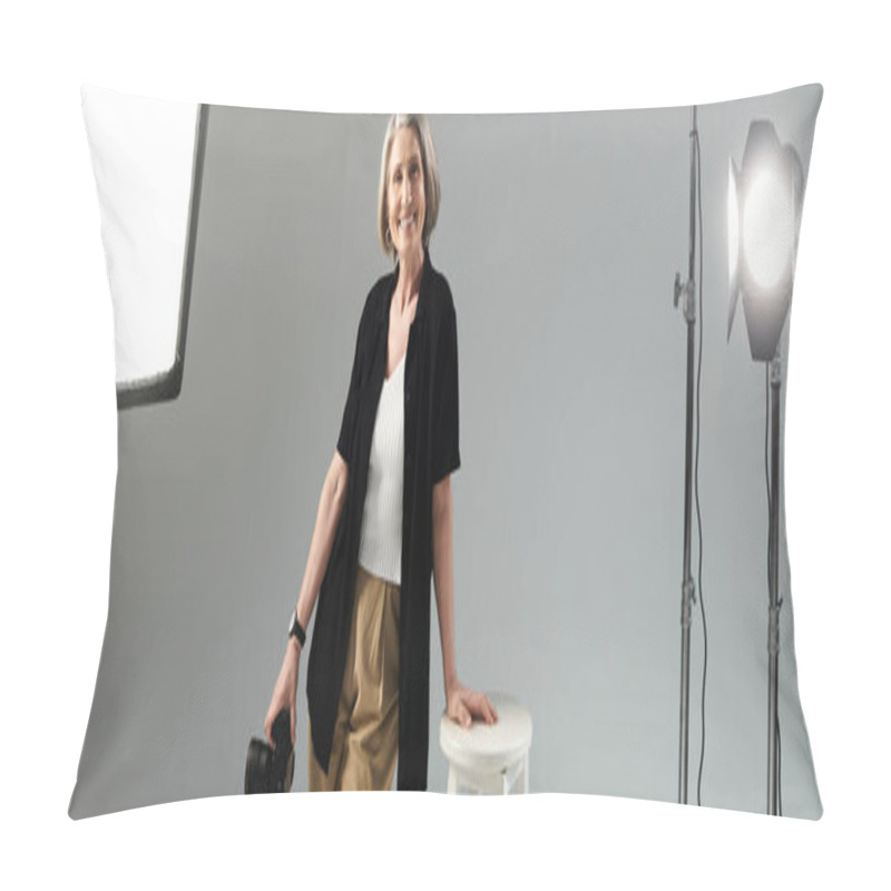 Personality  A Middle-aged Woman Stands In Front Of A Bright Light, Holding A Camera. Pillow Covers