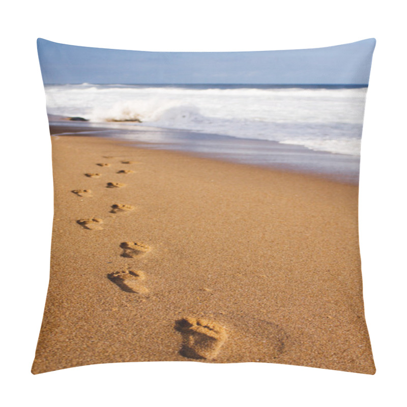 Personality  Footprints Leading Into The Water Pillow Covers