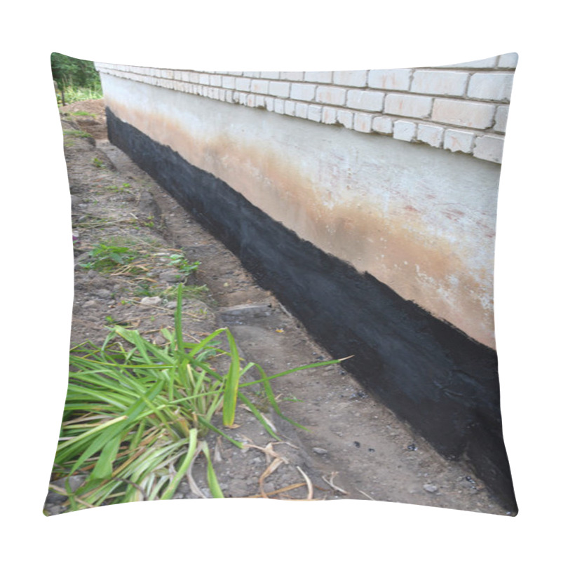 Personality  Waterproofing City Flat House Foundation With Bitumen Pillow Covers