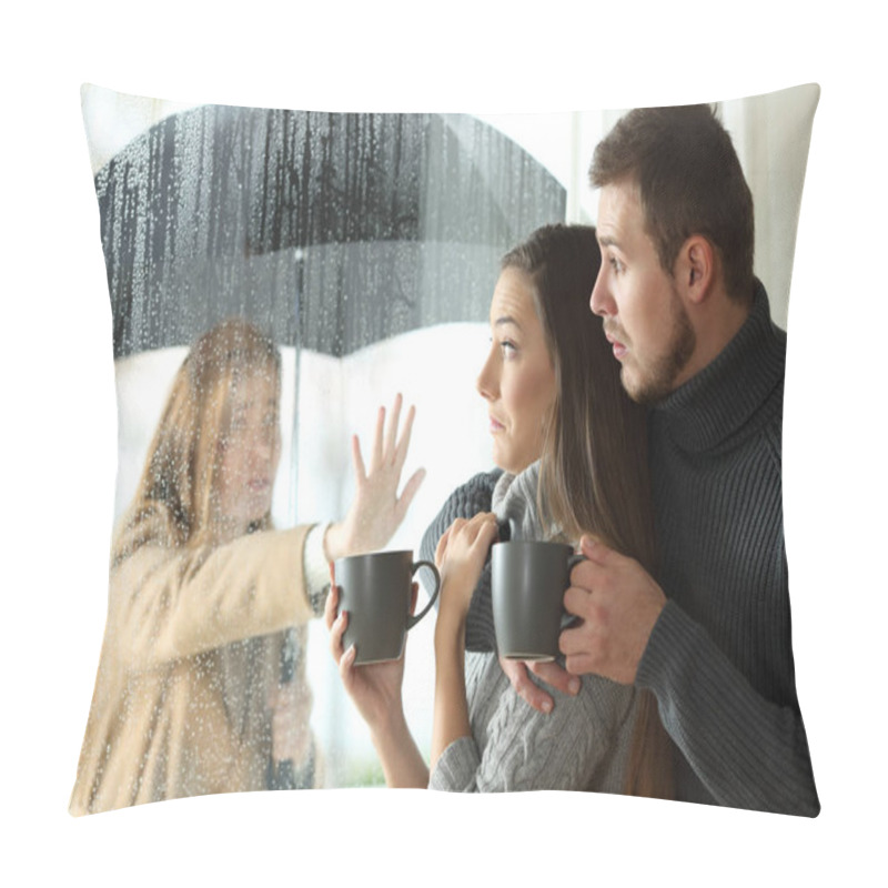 Personality  Stalker Ex Girlfriend Disturbing To A Couple Pillow Covers