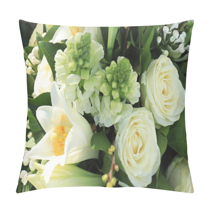 Personality  White Wedding Bouquet: Big White Lilies And Roses Pillow Covers