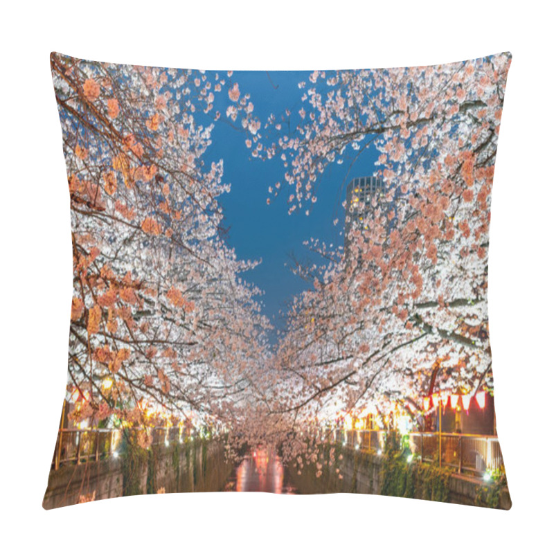 Personality  Heart Symbol Cherry Blossom In Tokyo At Meguro River, Japan Pillow Covers