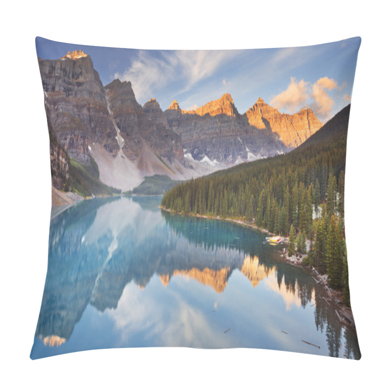 Personality  Moraine Lake At Sunrise, Banff National Park, Canada Pillow Covers