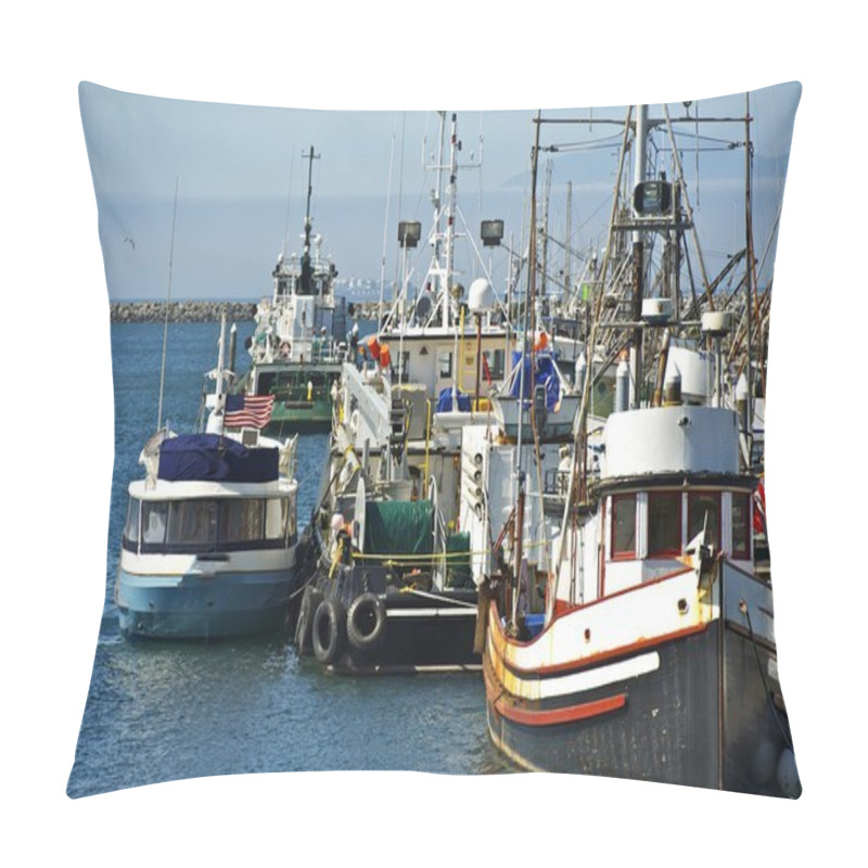 Personality  Small Pacific Harbor Pillow Covers