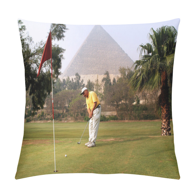 Personality  The Great Pyramids In Giza Pillow Covers