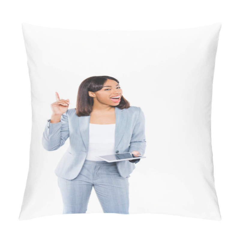 Personality  Afro Businesswoman Having Idea Pillow Covers