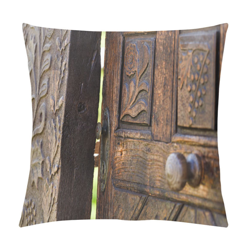 Personality  Wooden Door Pillow Covers