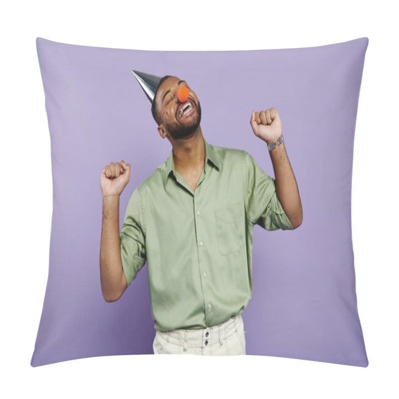 Personality  A Jubilant Young African American Man Wearing Braces And Party Hat Against A Vibrant Purple Backdrop. Pillow Covers