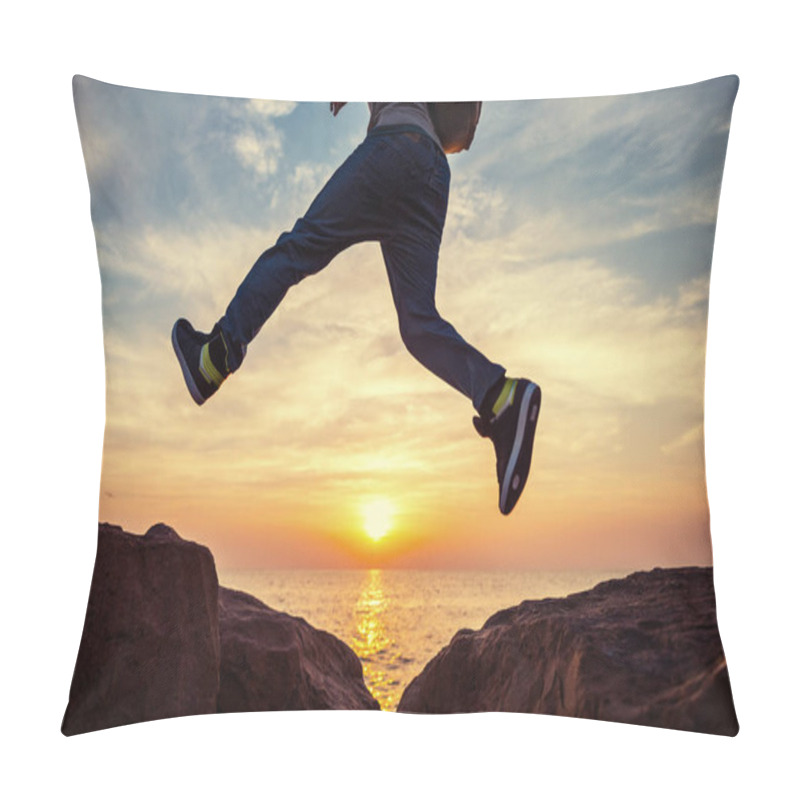 Personality  Young Brave Man With Backpack Jumping Over The Rocks Near The Sea In Sunset Pillow Covers