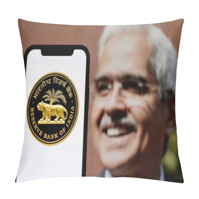 Personality  In This Photo Illustration,The Logo Of Reserve Bank Of India,The RBI,with The President Shaktikanta Das In The Background.Indonesia - June 10th 2024. Pillow Covers