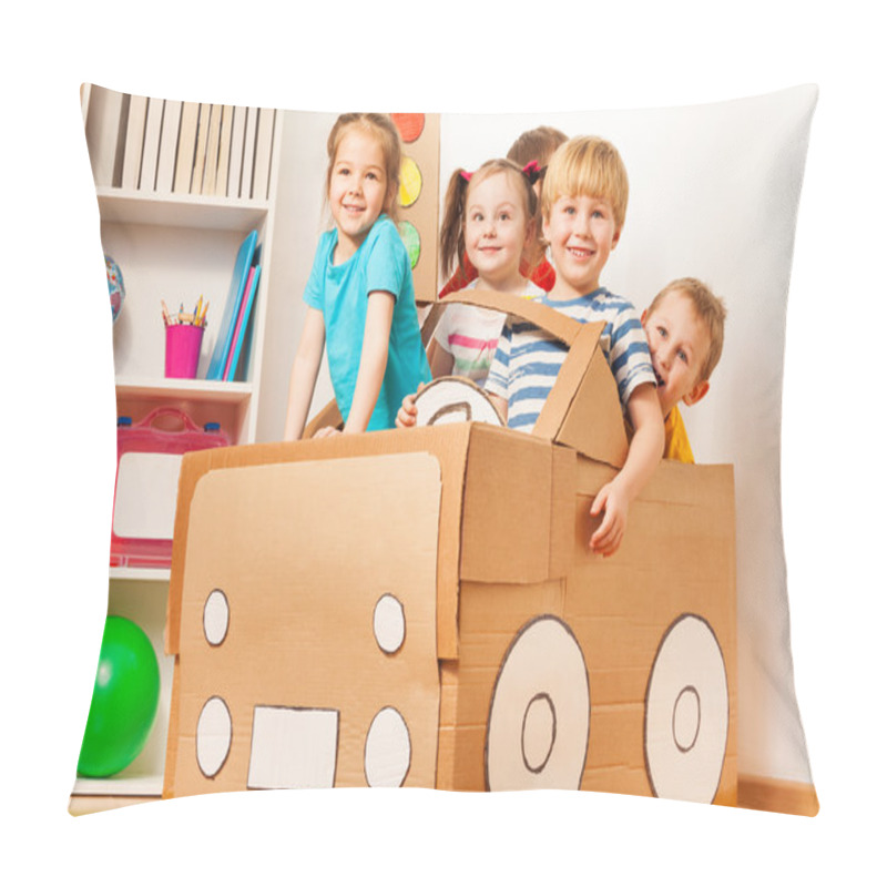 Personality   Friends In Cardboard Car Pillow Covers