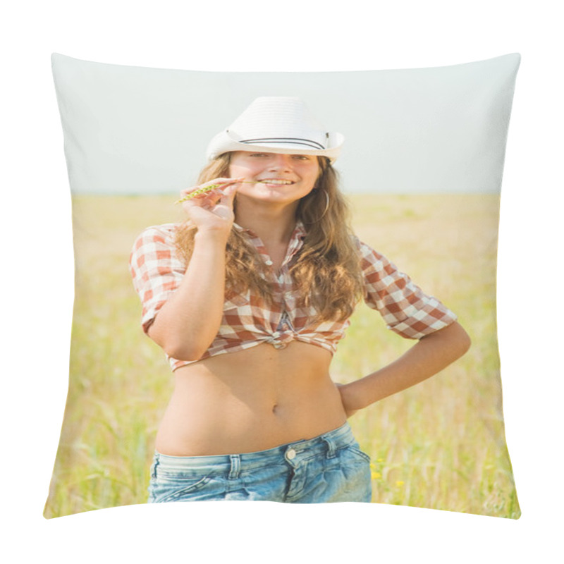 Personality  Girl With Wheat Ear Pillow Covers