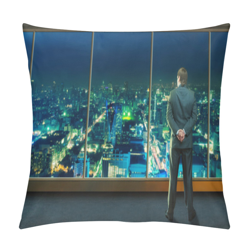 Personality  Businessman Staying Infront Of City View Pillow Covers