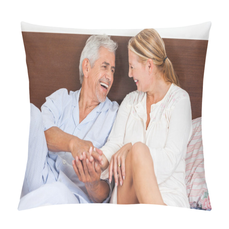 Personality  Senior Couple On Sofa Pillow Covers