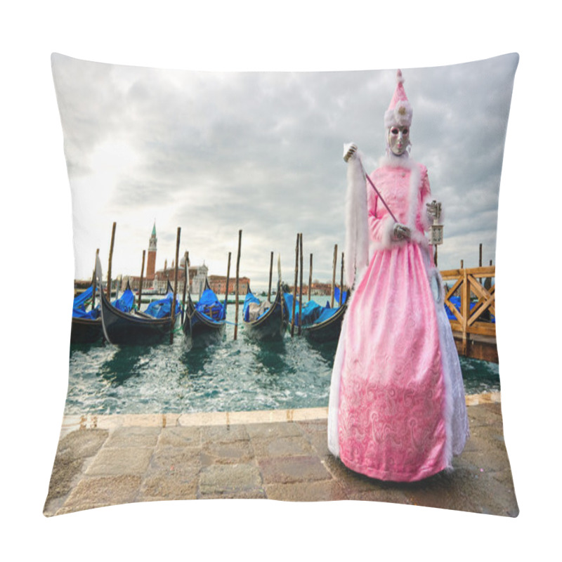 Personality  Mask With Gondola, Venice Carnival. Pillow Covers