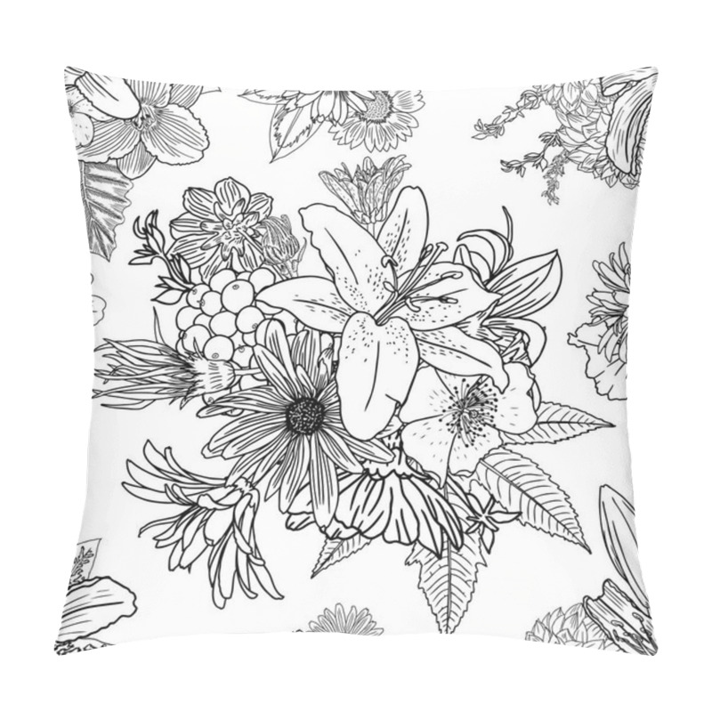 Personality  Seamless Pattern With Blooming Flowers Pillow Covers