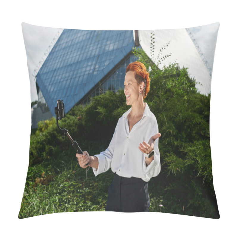 Personality  A Teacher With Fiery Red Hair Films A Video On Campus, Using A Selfie Stick. Pillow Covers