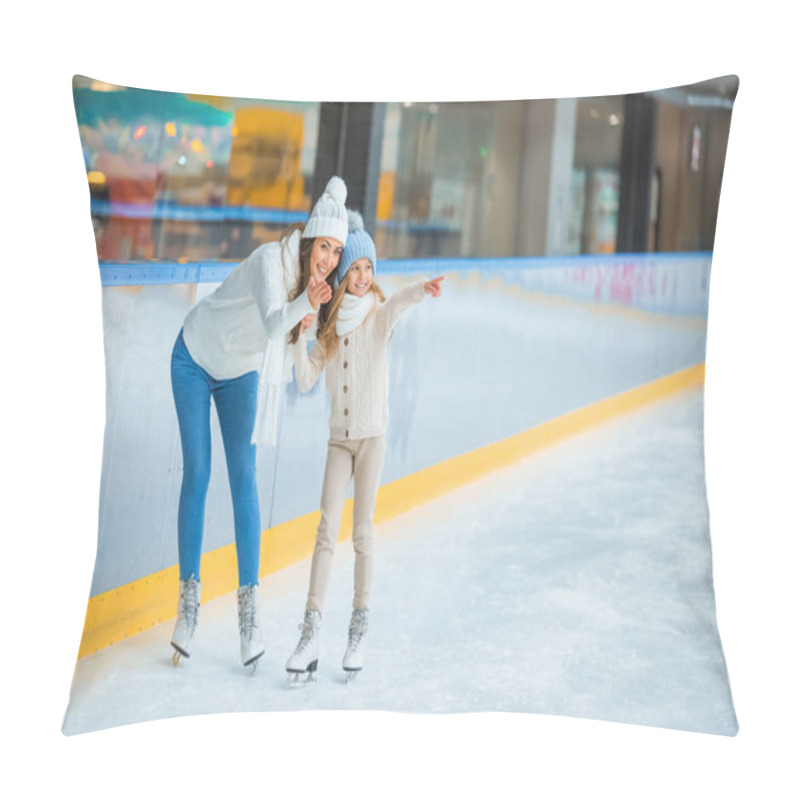 Personality  Smiling Mother And Daughter Pointing Away On Skating Rink Pillow Covers