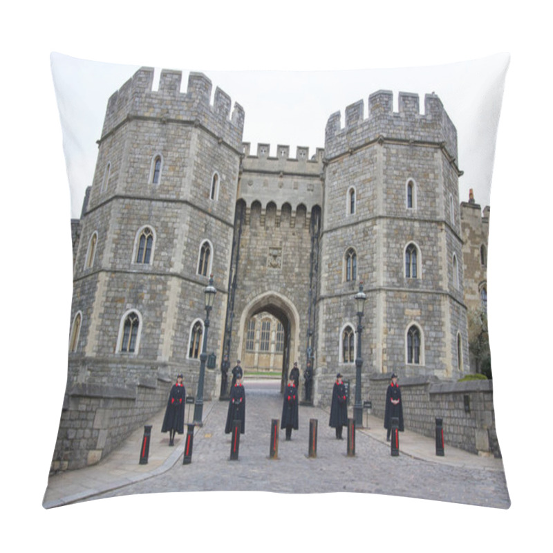 Personality  10 April 2021 - Windsor UK: Staff In Mourning Outside Windsor Castle Pillow Covers