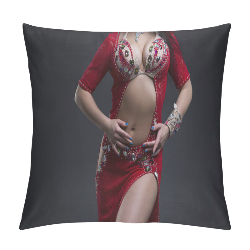 Personality  Exotic Eastern Women Performs Belly Dance In Ethnic Red Dress Pillow Covers