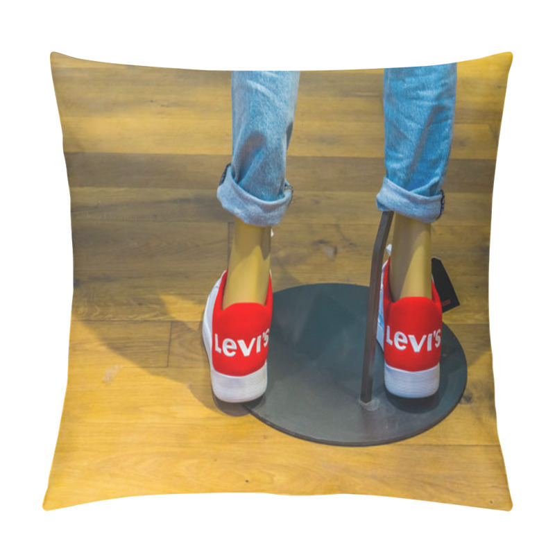 Personality  Red And White Levi's Shoes On A Dummy In The Shopping Window, Antwerpen, Belgium, April 23, 2019 Pillow Covers