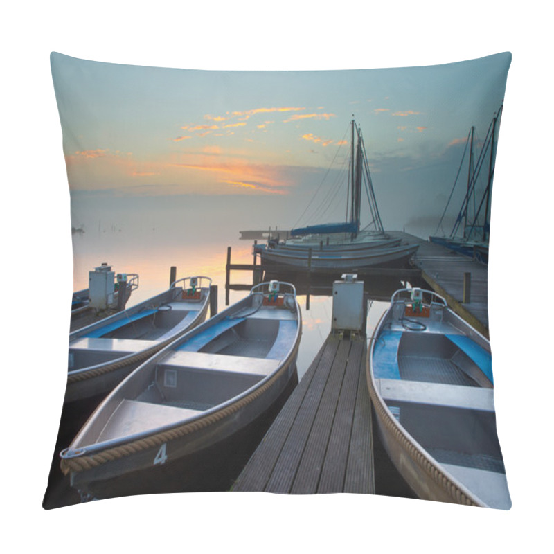 Personality  Rental Boats Pillow Covers