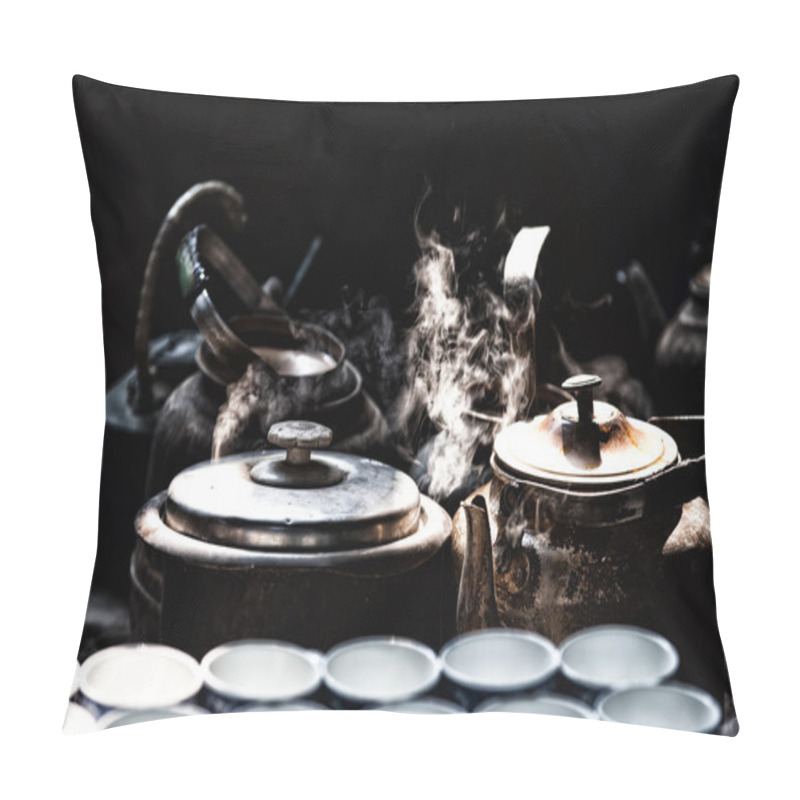 Personality  Old teahouses in sichuan pillow covers