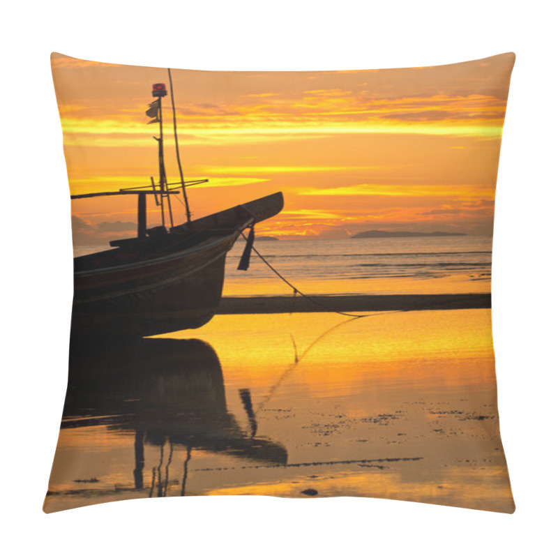 Personality  Beach At Dusk Pillow Covers