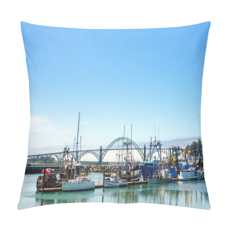 Personality  Boats And Bridge Pillow Covers