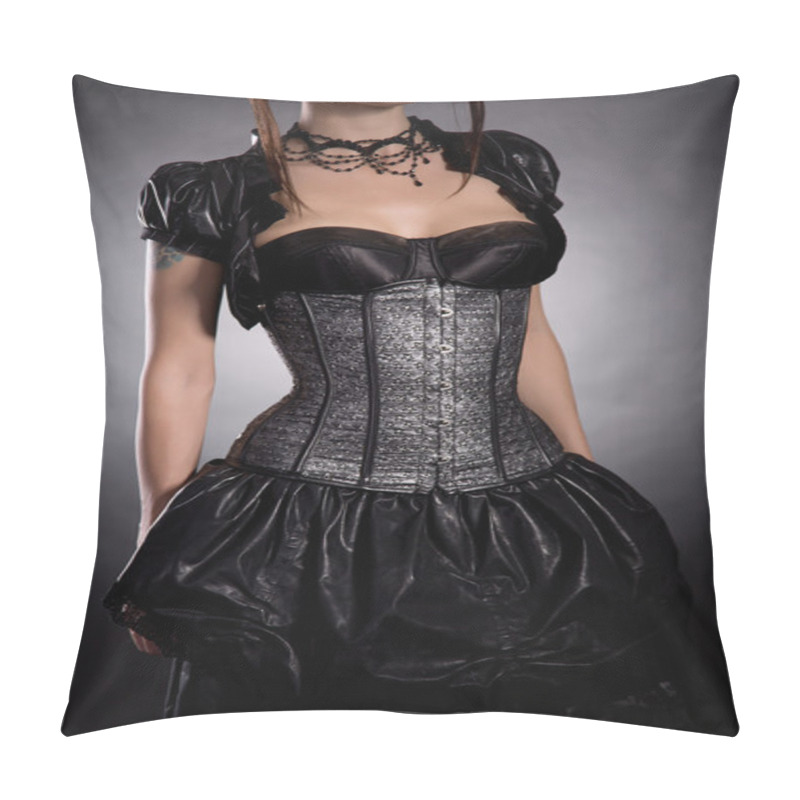 Personality  Beautiful Woman Wearing Victorian Style Costume   Pillow Covers