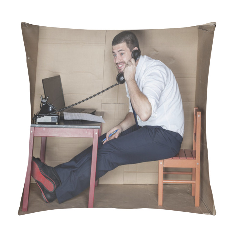 Personality  Happy Conversation On The Phone Pillow Covers