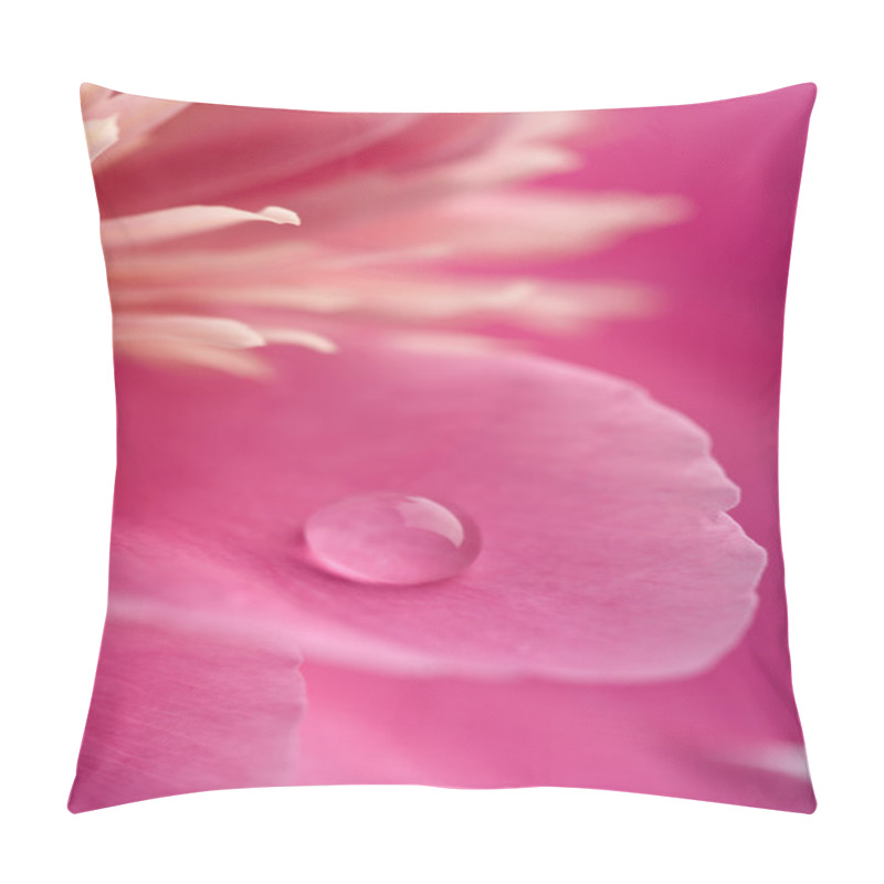 Personality  Pink Peony Flower With Water Droplet Pillow Covers