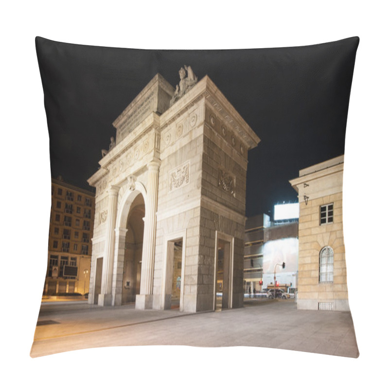 Personality  Porta Garibaldi Ancient City Entrance. Milan, Italy. Pillow Covers