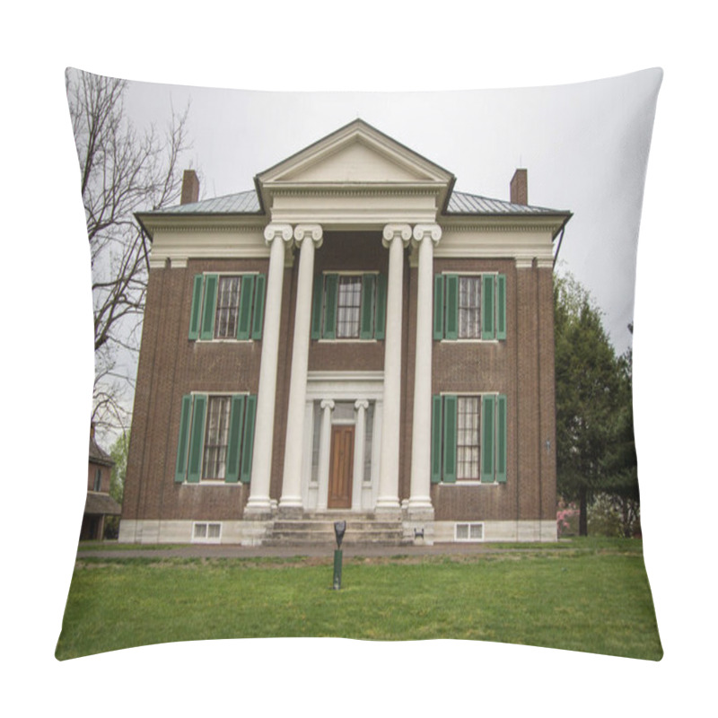 Personality  Historic Waveland Plantation In Kentucky Pillow Covers